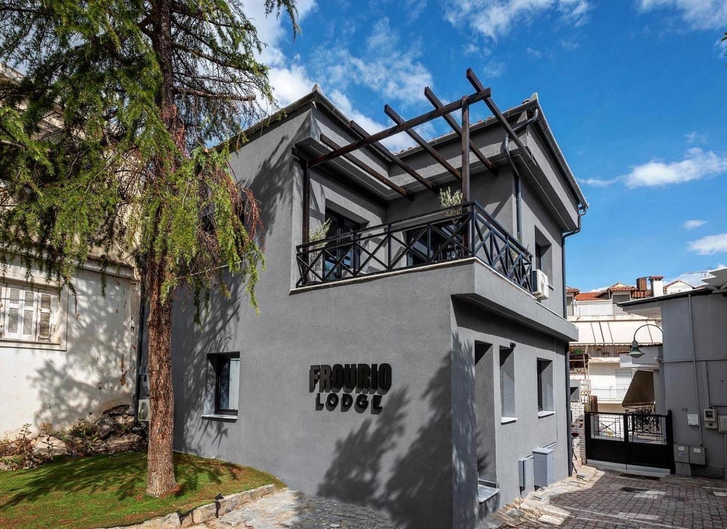 Frourio Lodge Α2 Larissa Extérieur photo
